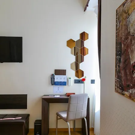 Aiello - San Babila Guest house Milan