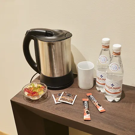 Ah - Fashion District