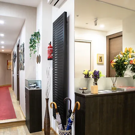 Ah - Fashion District Konukevi 4*