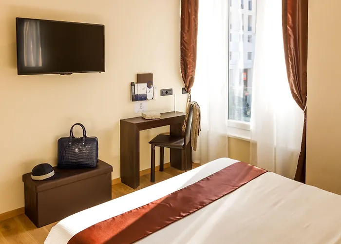 Ah - Fashion District 4*