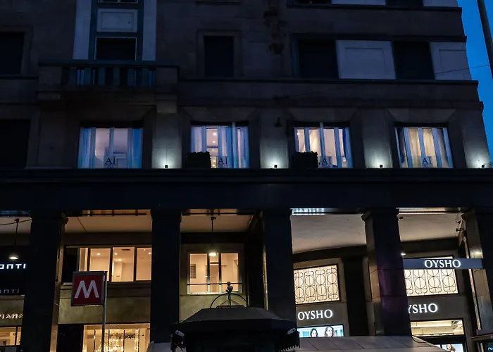 Ah - Fashion District