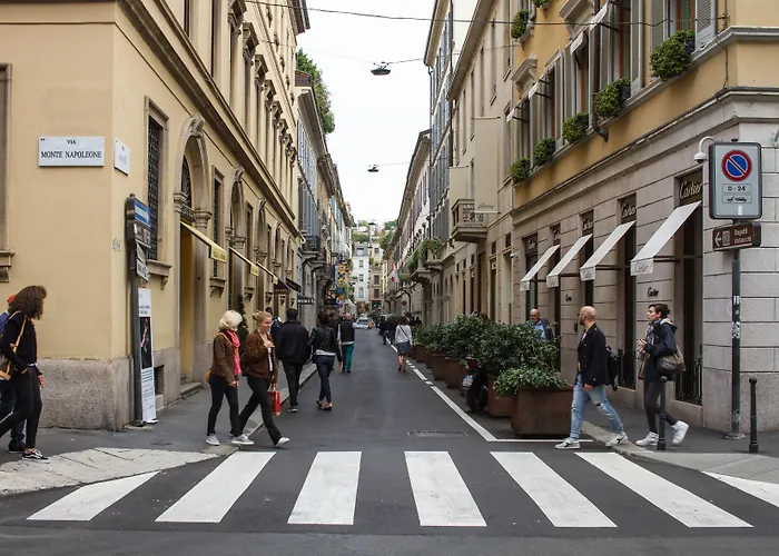 Ah - Fashion District 4* Milano