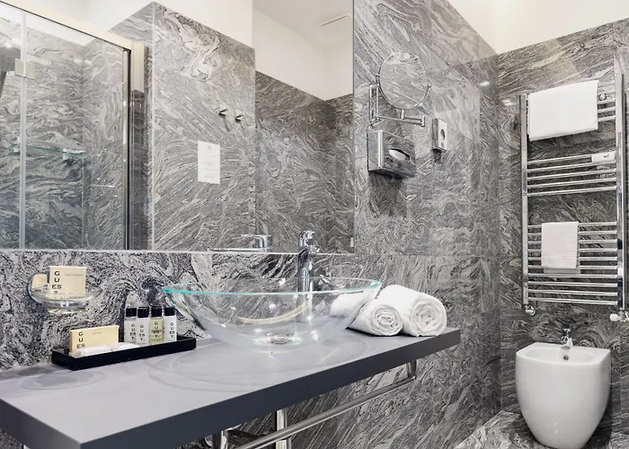 Pensionat Ah - Fashion District Milano