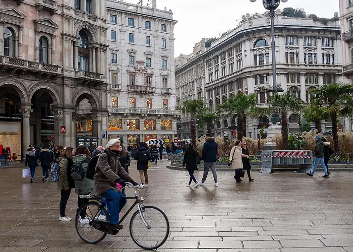 Pensionat Ah - Fashion District 4*